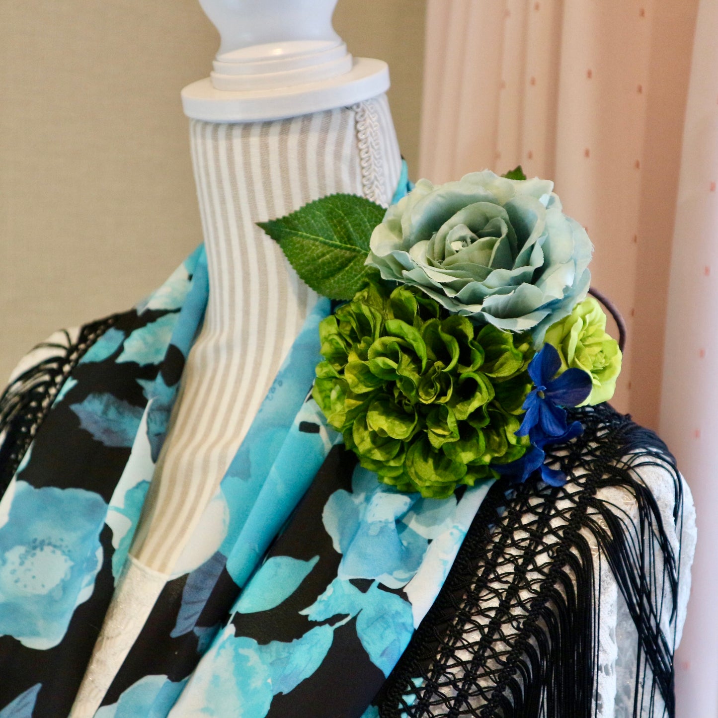 フラメンコ花髪飾り:フローレス(イエローグリーン&くすみブルーのブーケ)