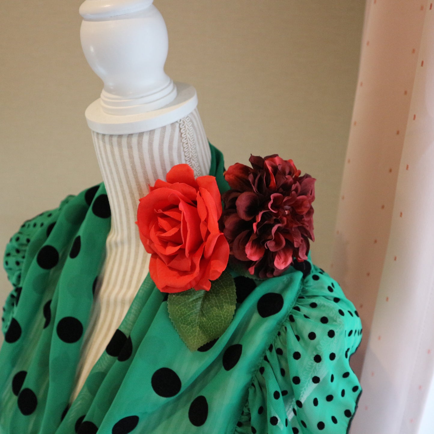 フラメンコ花髪飾り:フローレス ツイン(ボルドーダリヤ＆スカーレット薔薇)