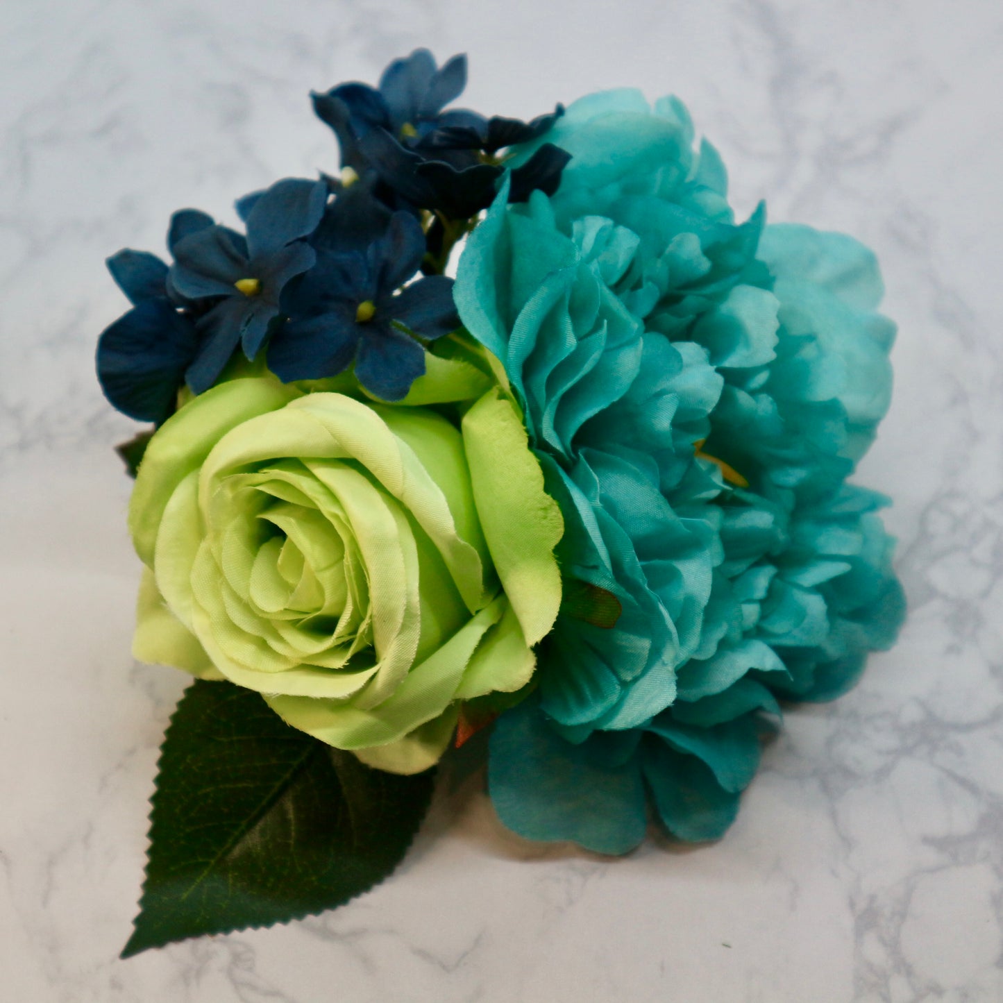 フラメンコ花髪飾り:フローレス(ブルーのピオニーと薔薇のブーケ)