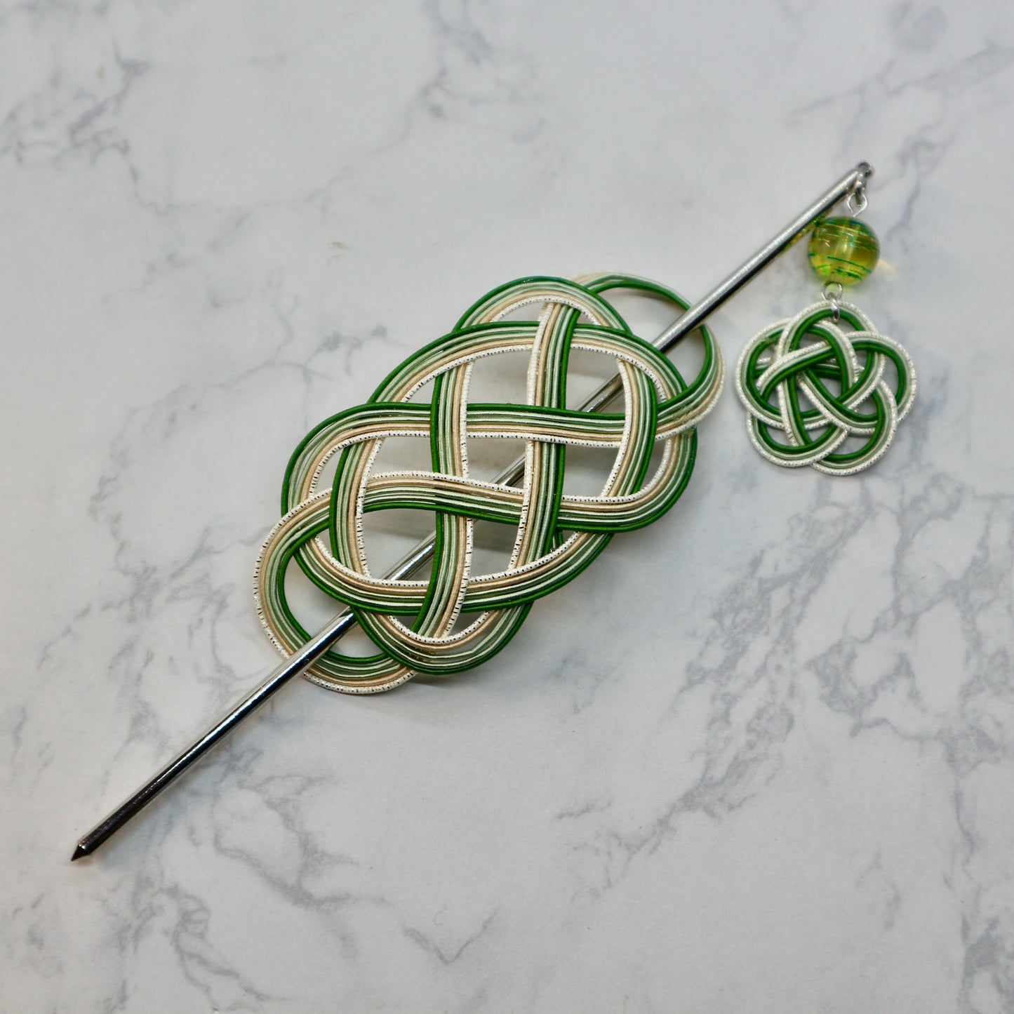 水引のマジェステとかんざし(グリーンとシルバー)