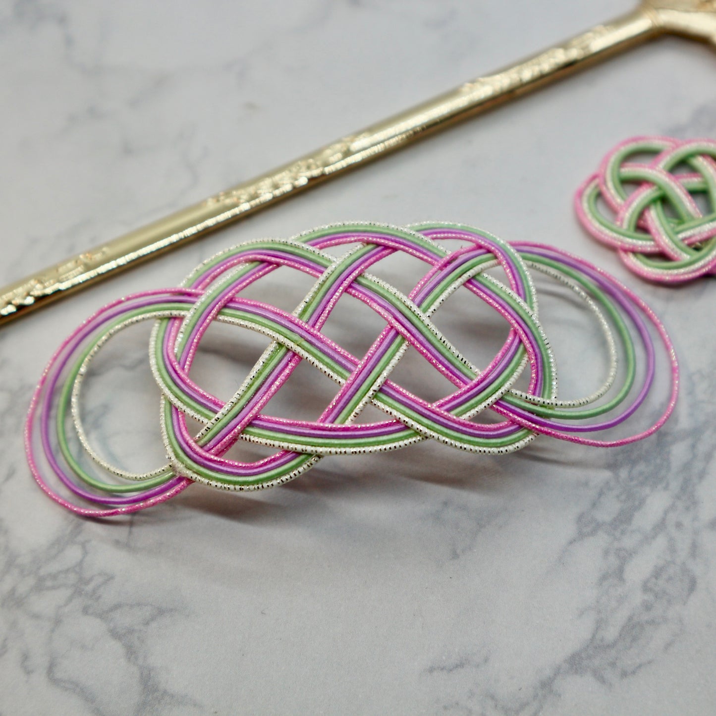 水引マジェステと扇型のかんざし(ピンク＆うす緑)