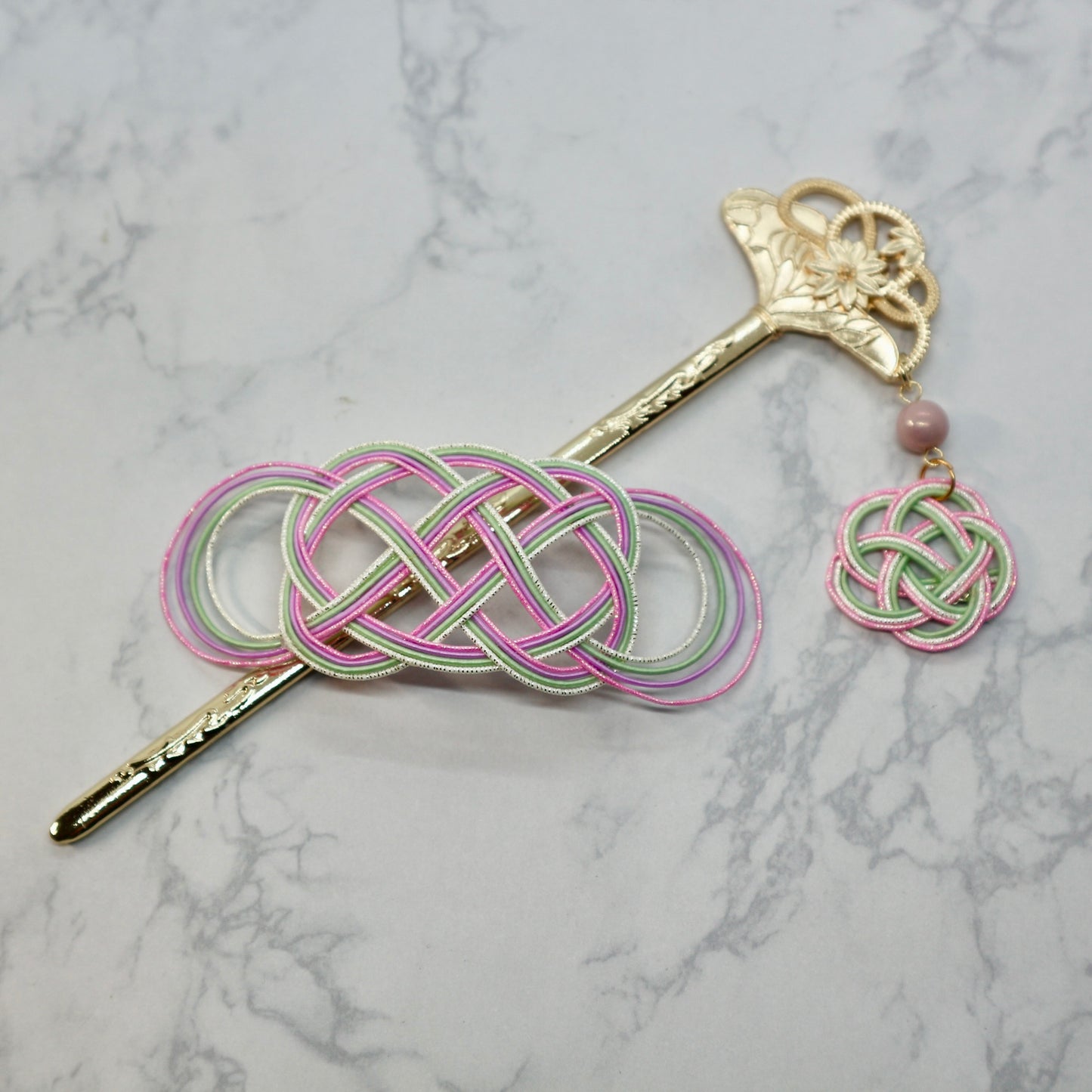 水引マジェステと扇型のかんざし(ピンク＆うす緑)