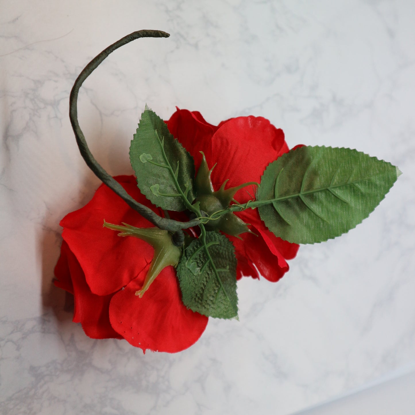 フラメンコ花髪飾り:フローレス ツイン薔薇(赤ベルベット＆スカーレット)