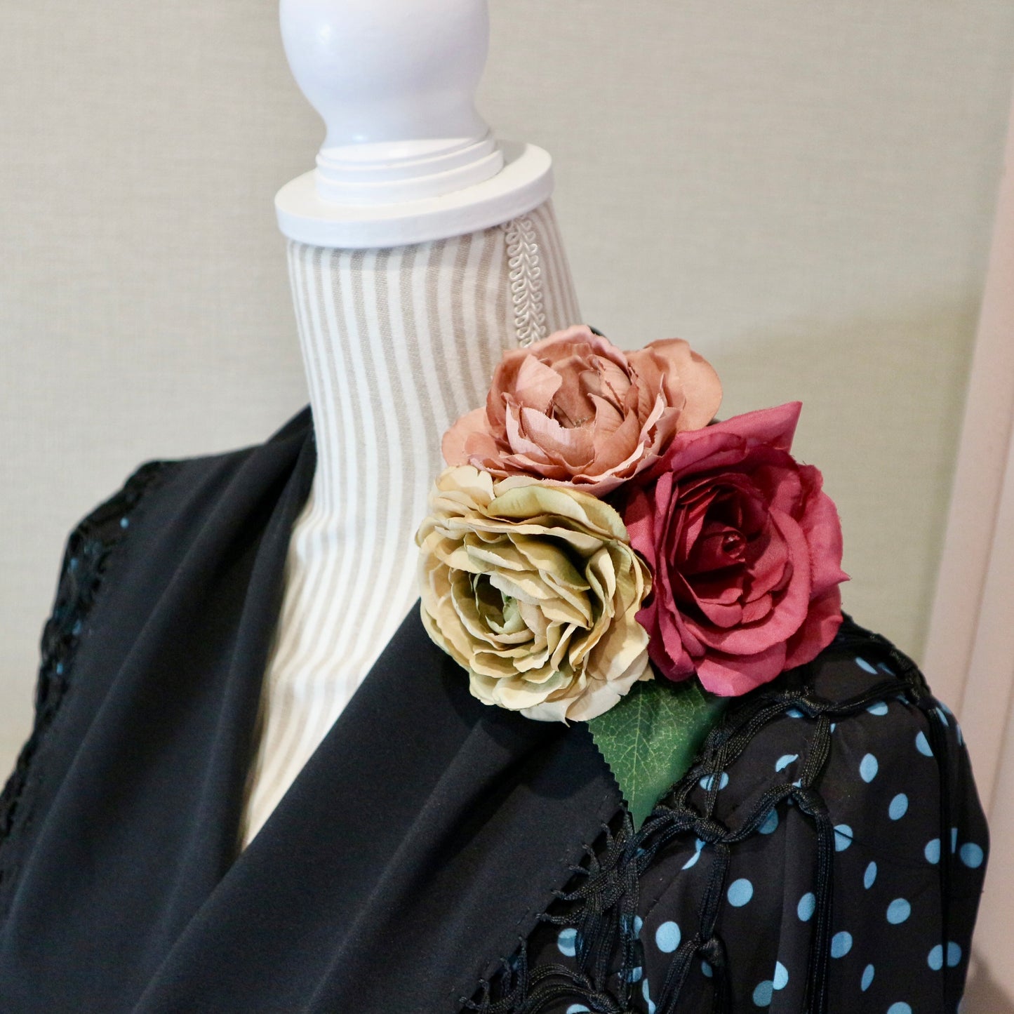 フラメンコ花髪飾り:フローレス(モーブ、ダークピンク＆ベージュのブーケ※1輪づつのセパレート可能)