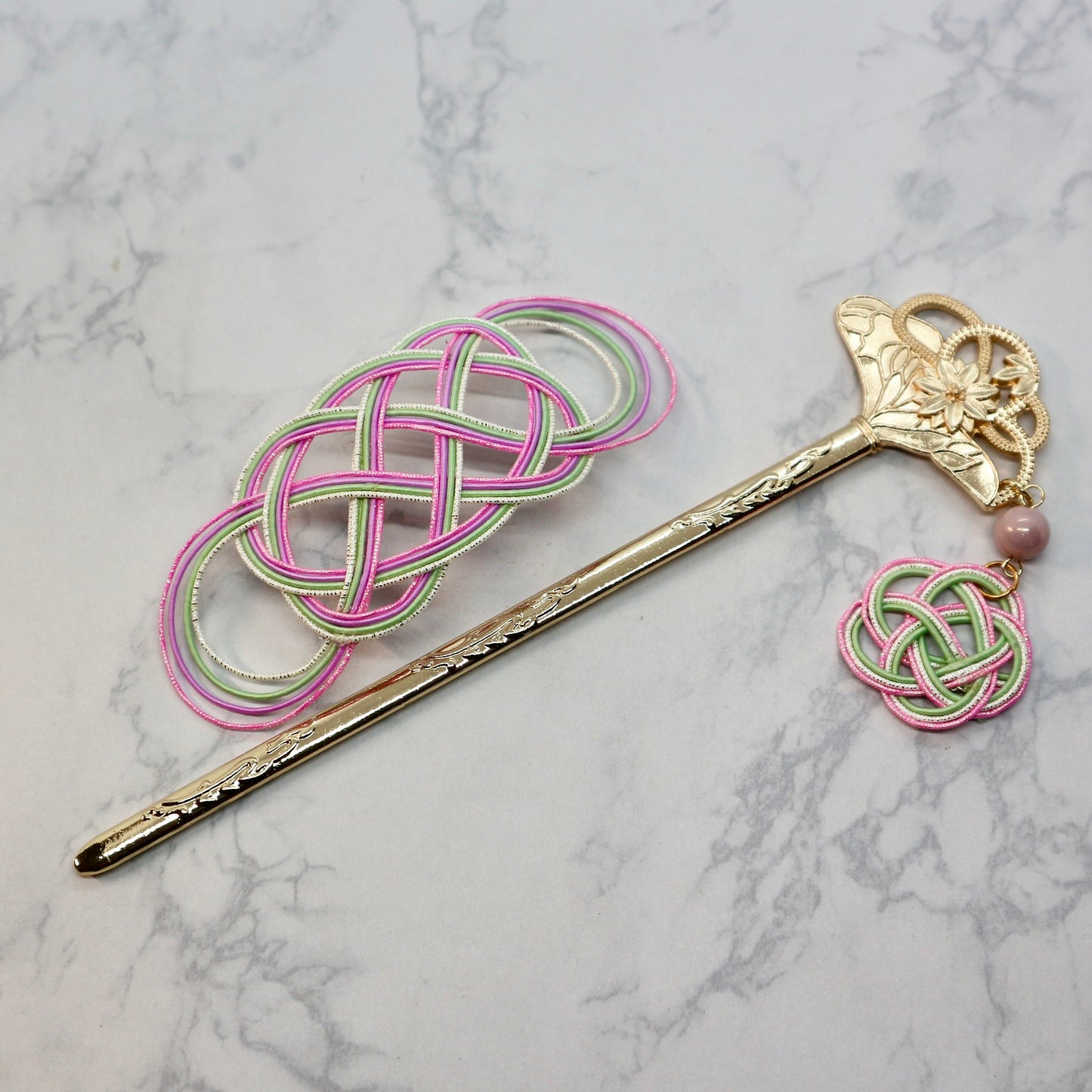 水引マジェステと扇型のかんざし(ピンク＆うす緑)