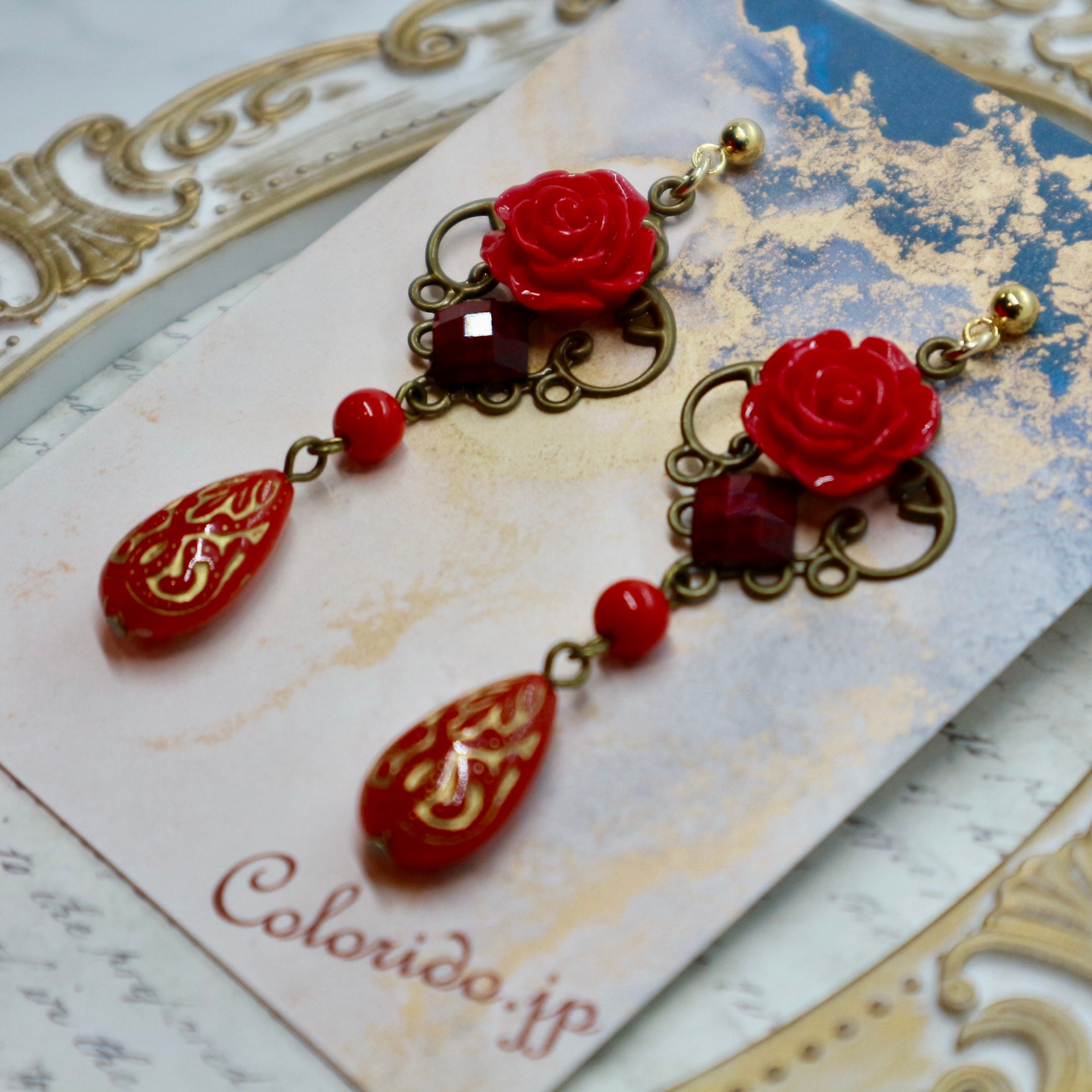 赤い薔薇とショートドロップのフラメンコイヤリング・ピアス – ころり