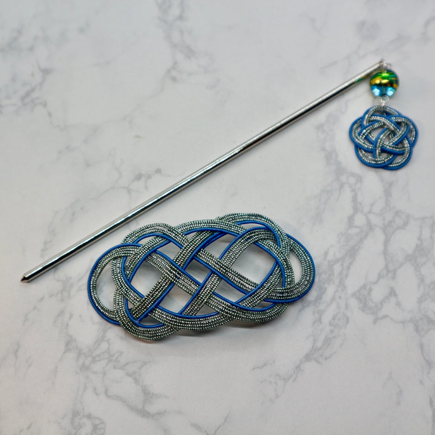 水引のマジェステとかんざし(ブルーとシルバー)