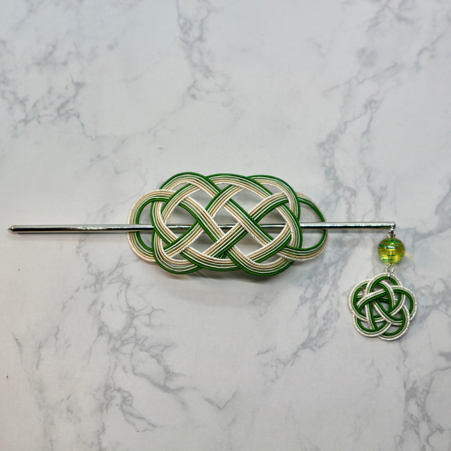 水引のマジェステとかんざし(グリーンとシルバー)